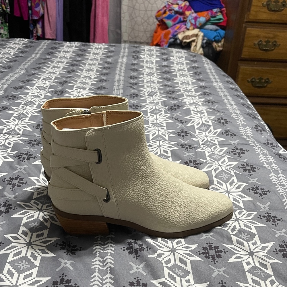 Yellow Box Cream Ankle Booties